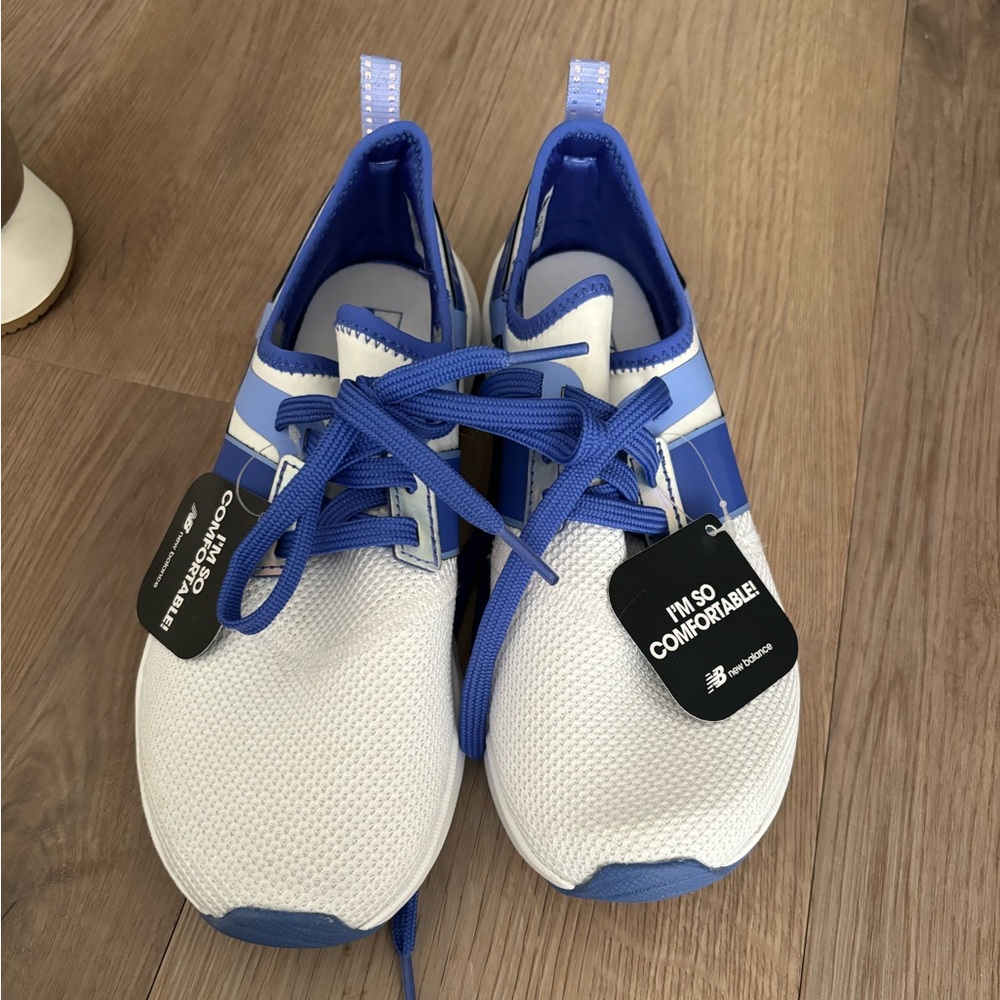 New Balance Women Sneakers